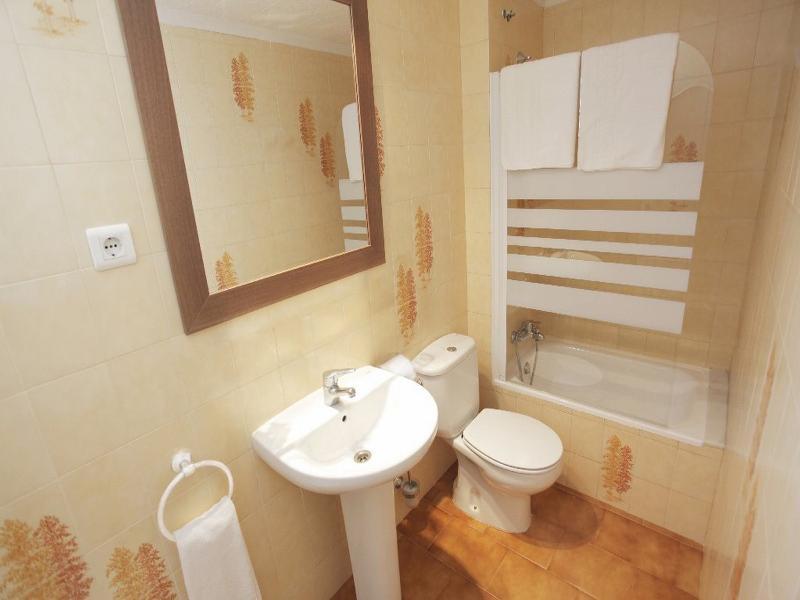 Nou Rocamar Hotel Sant Carles De La Rapita Exterior photo